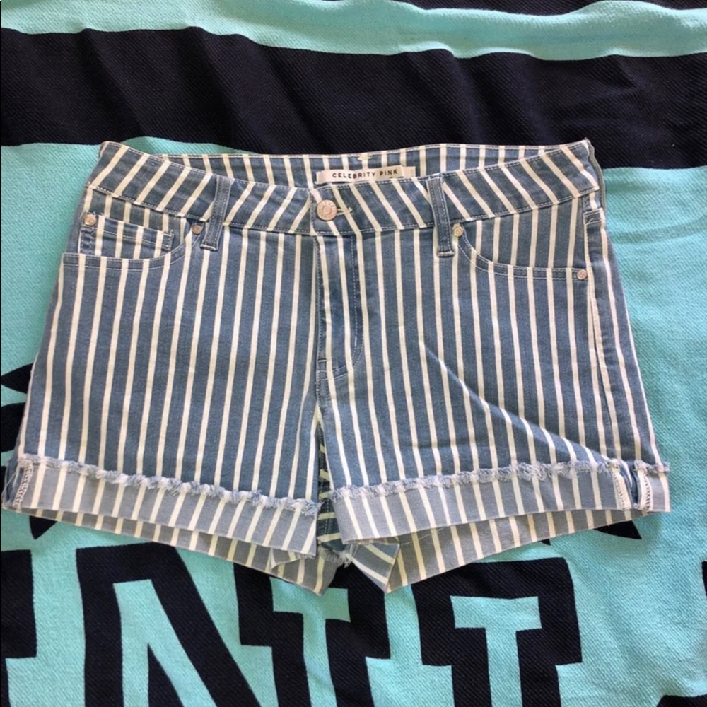 STRIPPED SHORTS